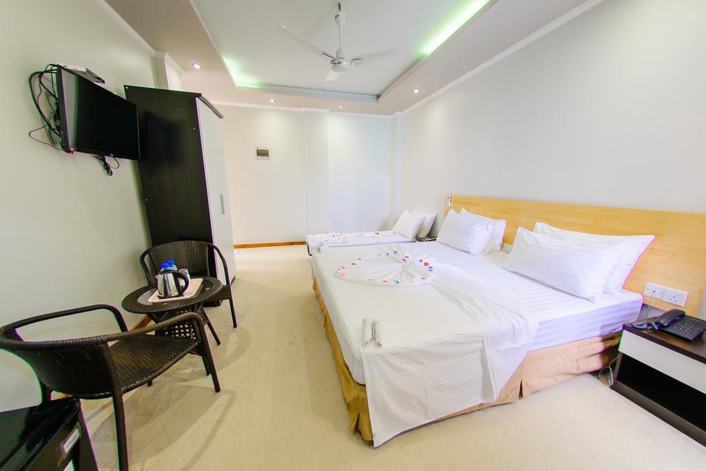 White Sand Lodge Maafushi Eksteriør billede