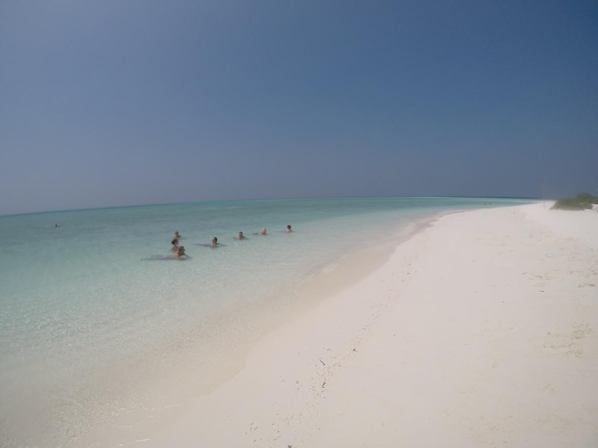 White Sand Lodge Maafushi Eksteriør billede
